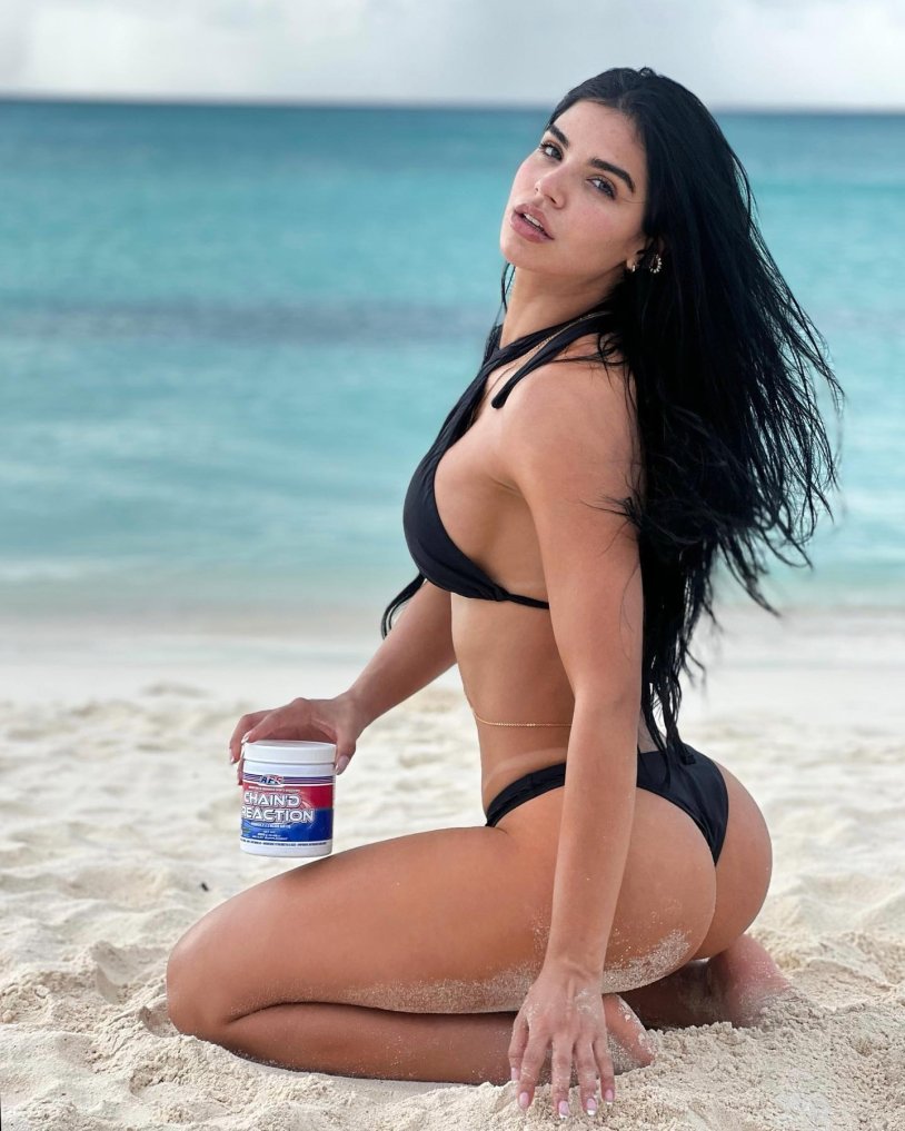 Stefani Gonzalez fitness model