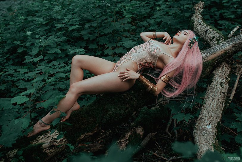 The image of a mermaid for photo shoot