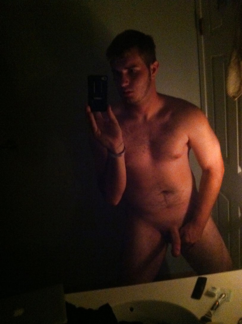 Nicholas Hamilton Naked Member