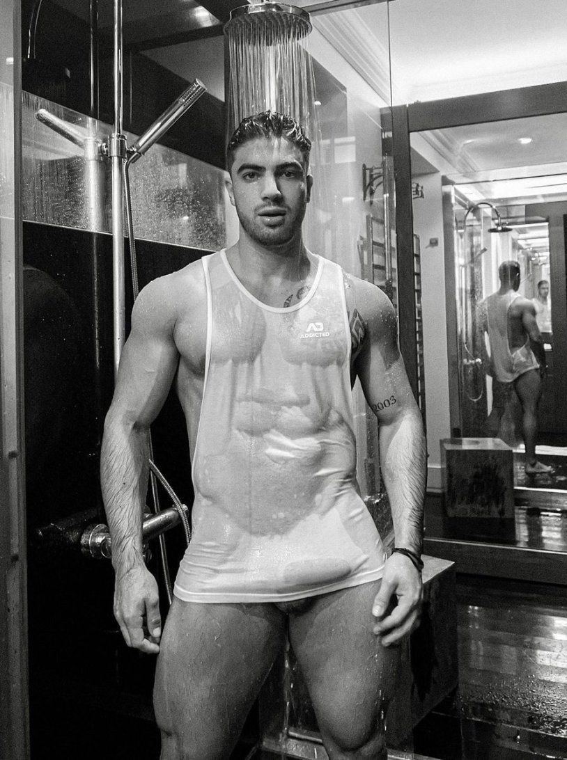 Daniel Montoya Onlyfans