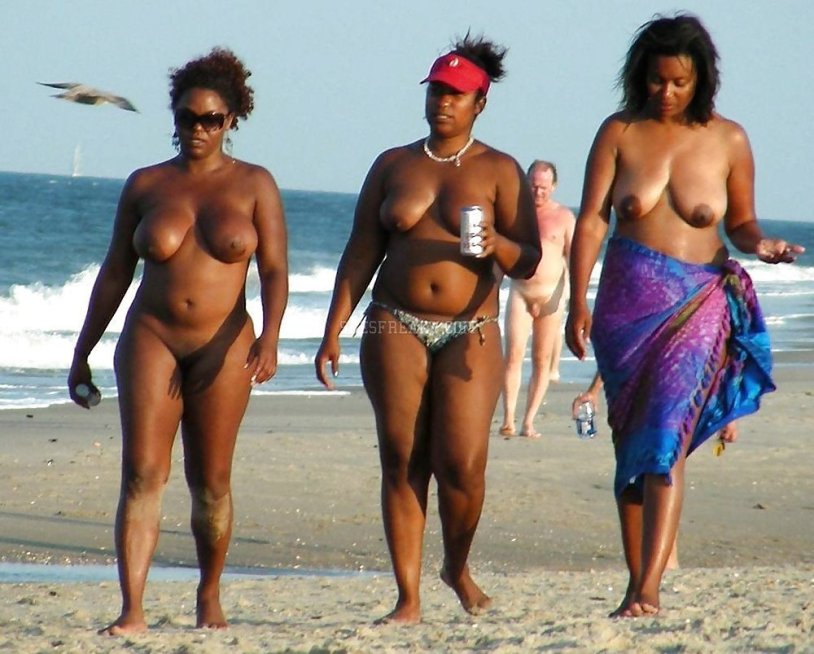 Brazil's beaches naked women