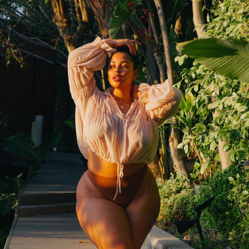 Tabria Majors (Tabria Majors)