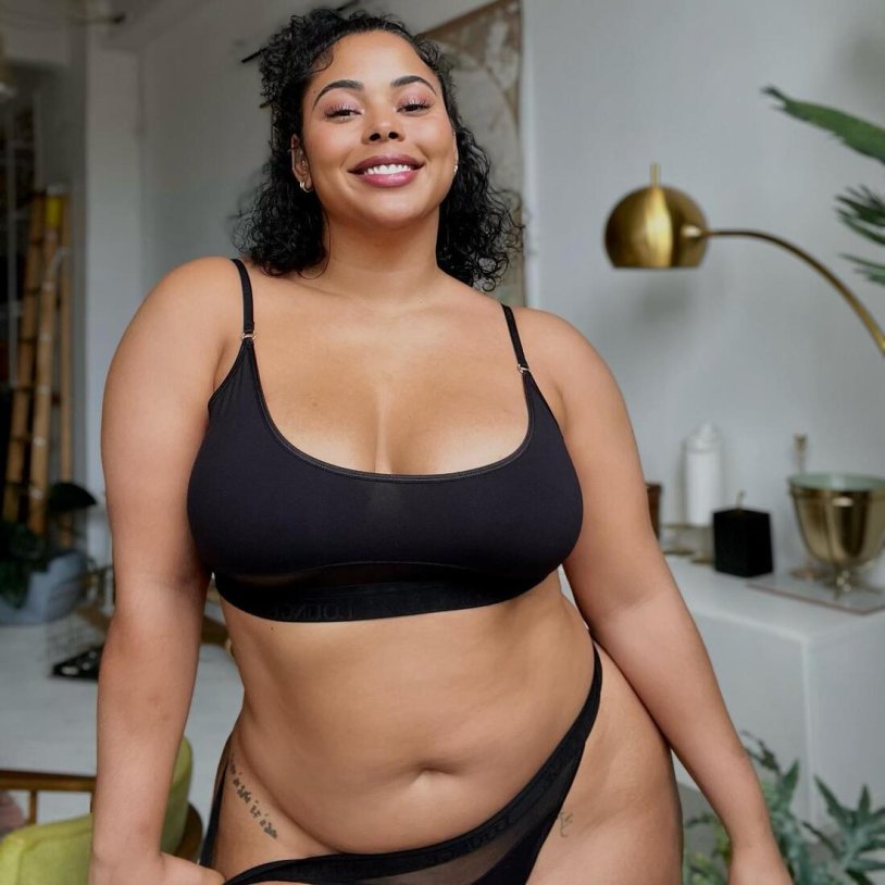 Tabria Majors model Plus Size