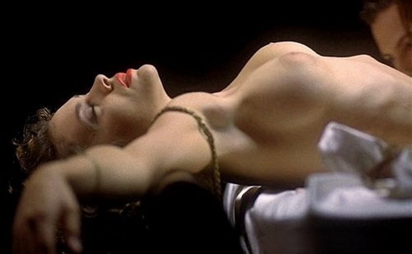 Alice Milano Nudenka