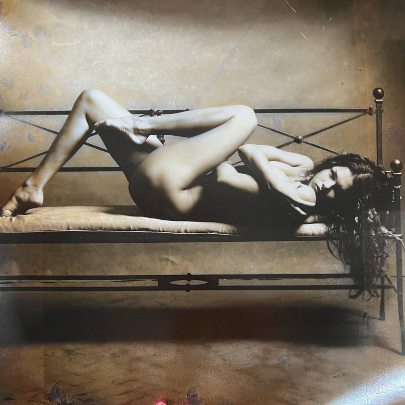 Karina Zvereva Nudeka