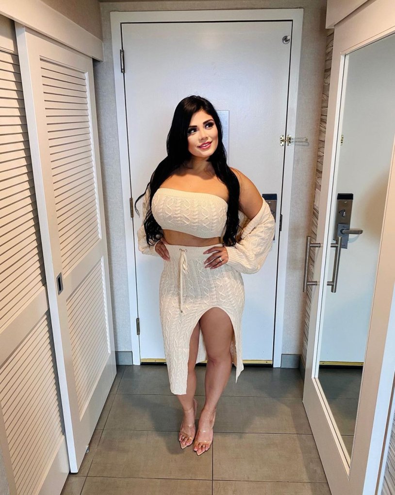 VIANEY FRIAS ONLYFANS