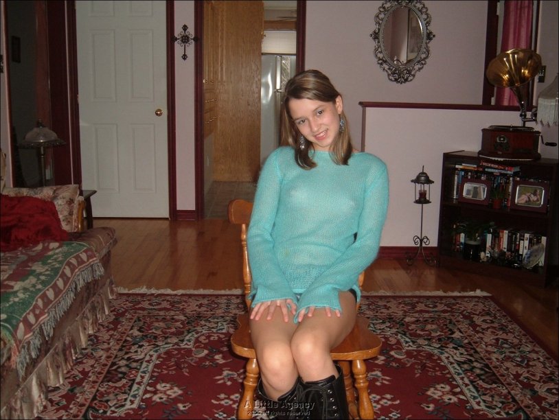 Melissa Ala model Set 28