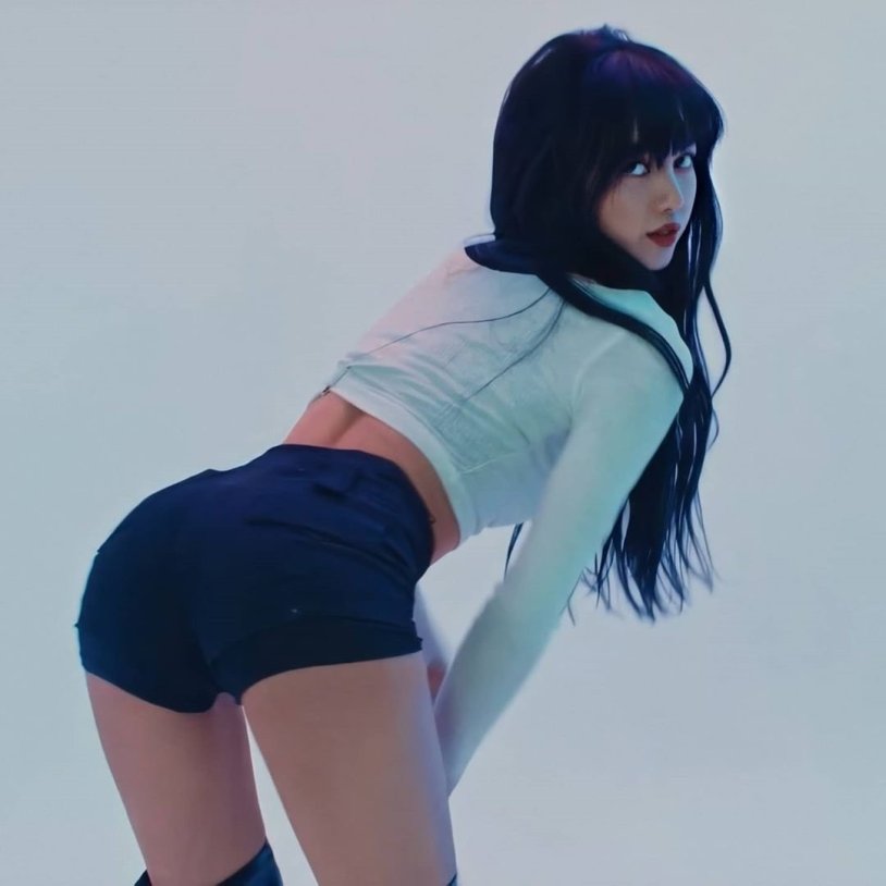Lalisa Manoban in underwear