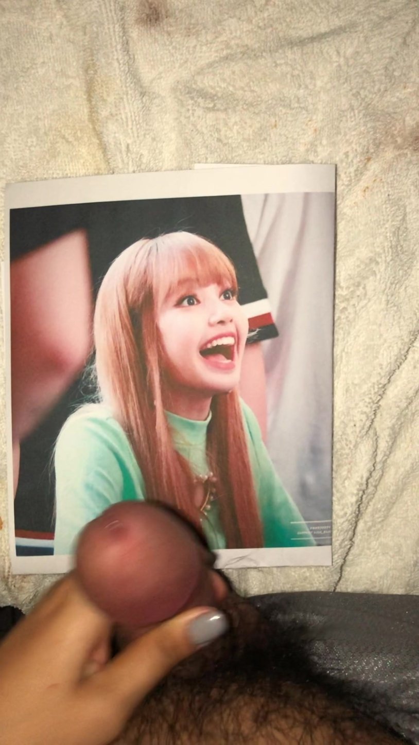 Sex Lisa in Black Pink