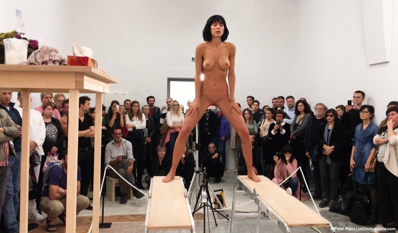 Mila Moyra Artist Naked