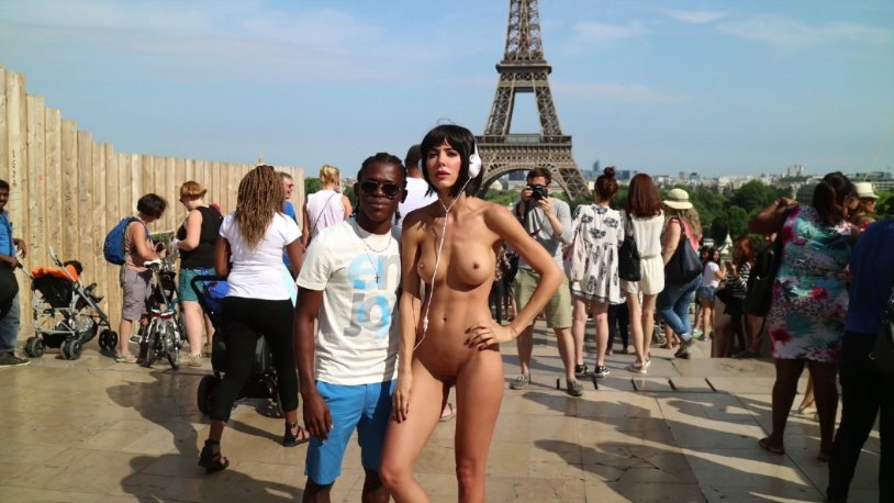 Swiss artist Mila Muare