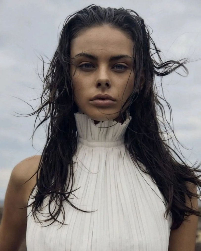 Meika Woollard 2021