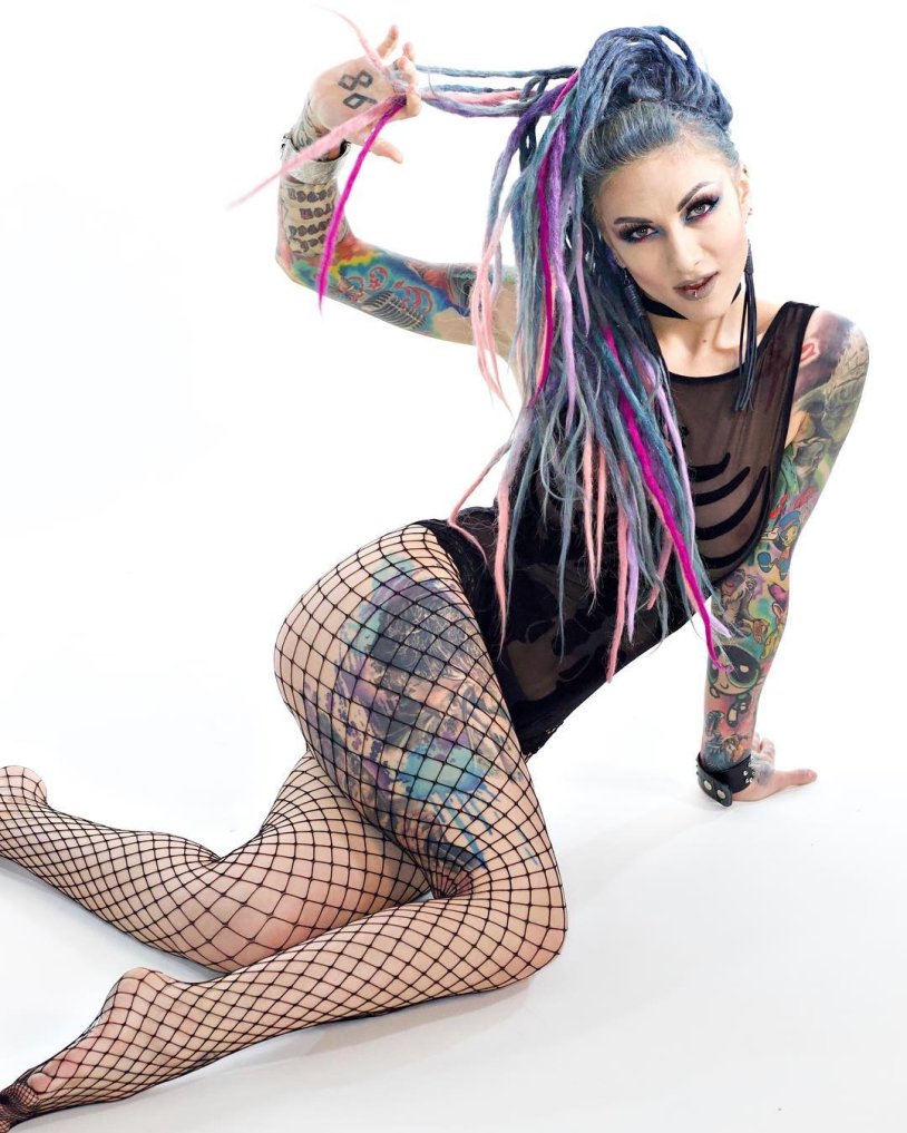 Lena Scissorhands drain