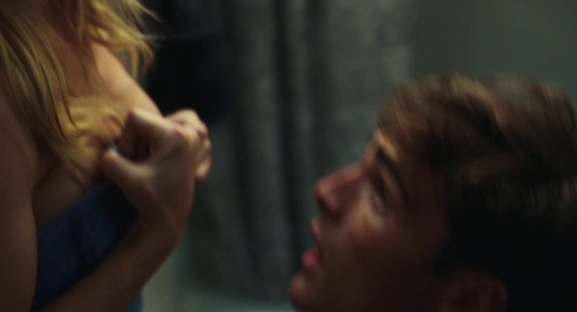 Sidney Swini Euphoria 2 Tits