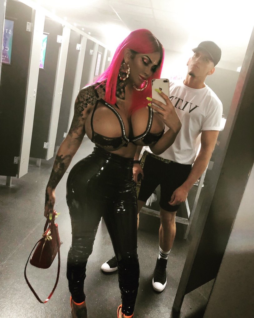 Nicky Valentina Rose