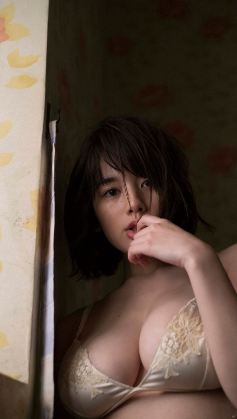 Japanese with big breasts