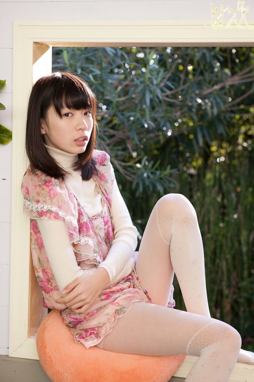 Ayu Makihara photo album