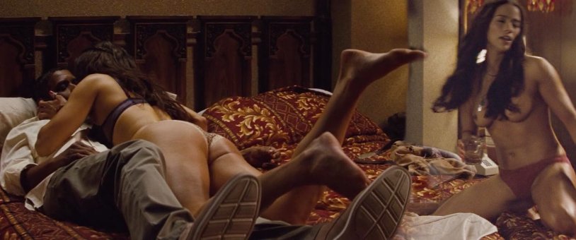 Paula Patton Naked in the film