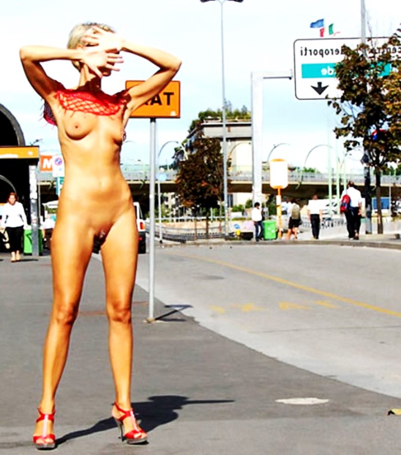 Naked without panties on the street