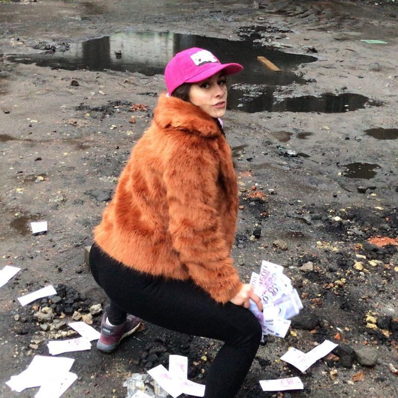 Anastasia Solodkova drain