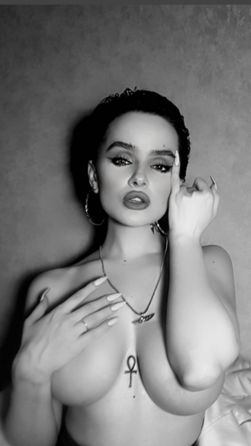 Taliya Milano Onlyfans Amazonka