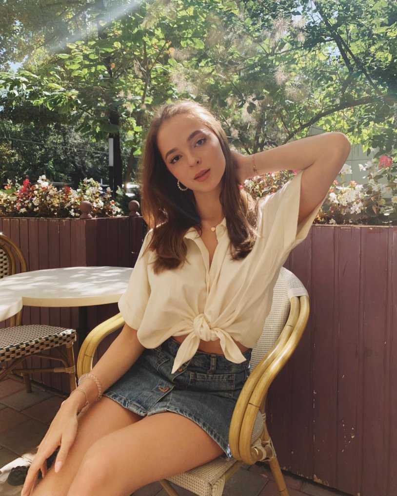 Ekaterina Samoilova EVA R