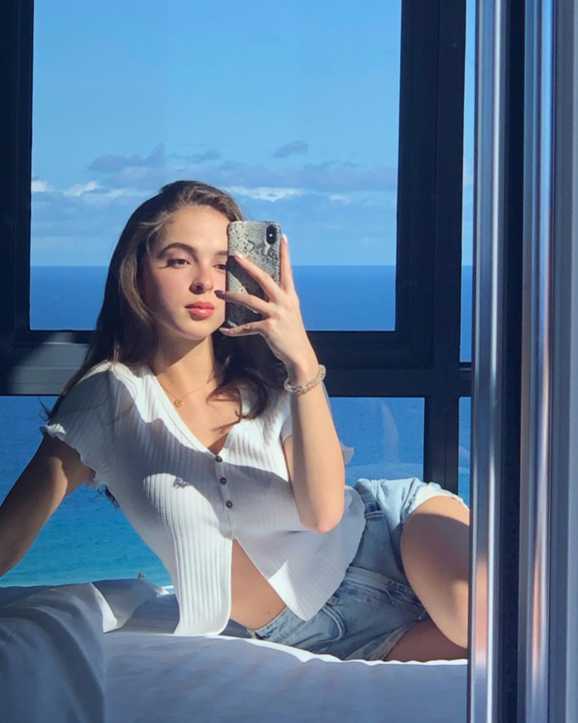 Ekaterina Samoilova (@katya_s