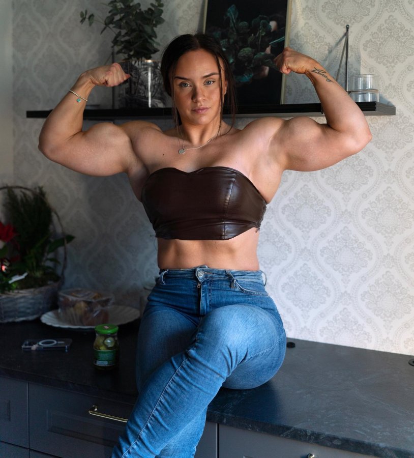 Female muscles