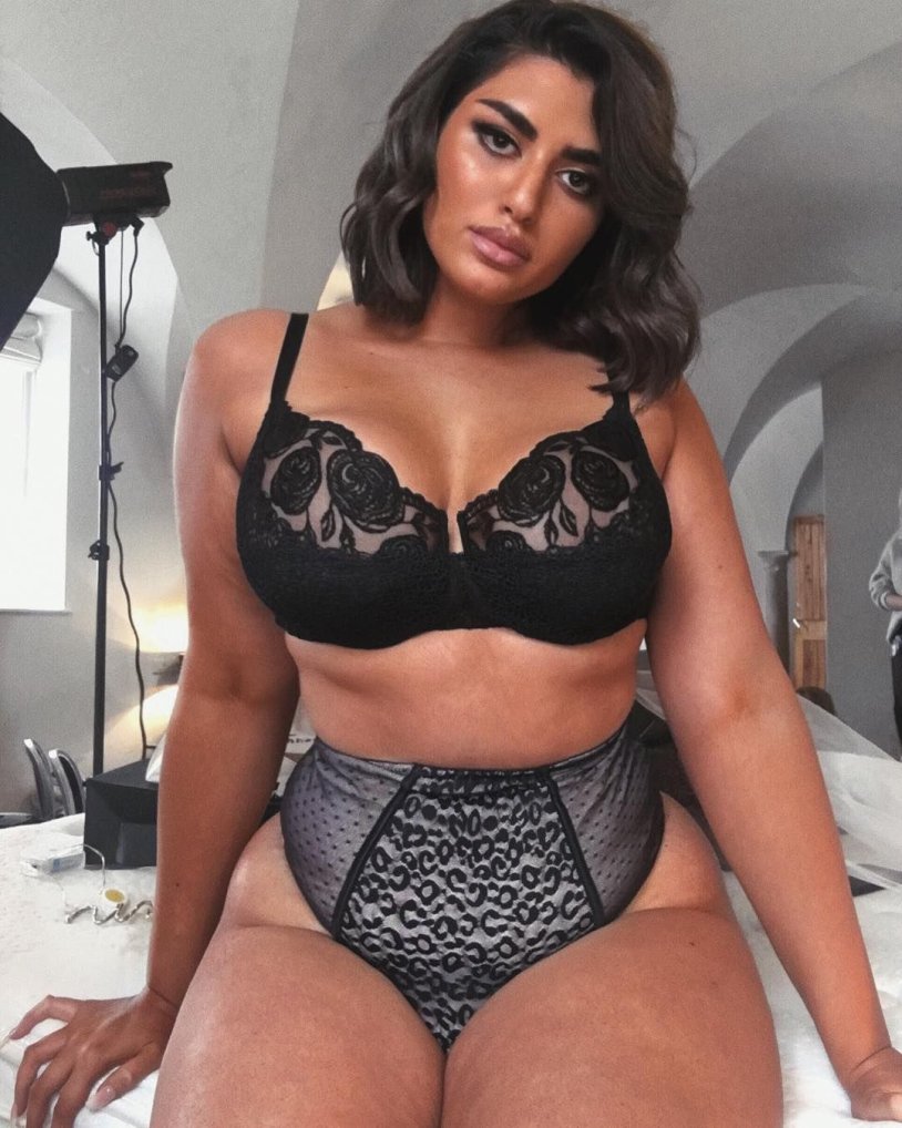 Plus-size model Irena Drezi