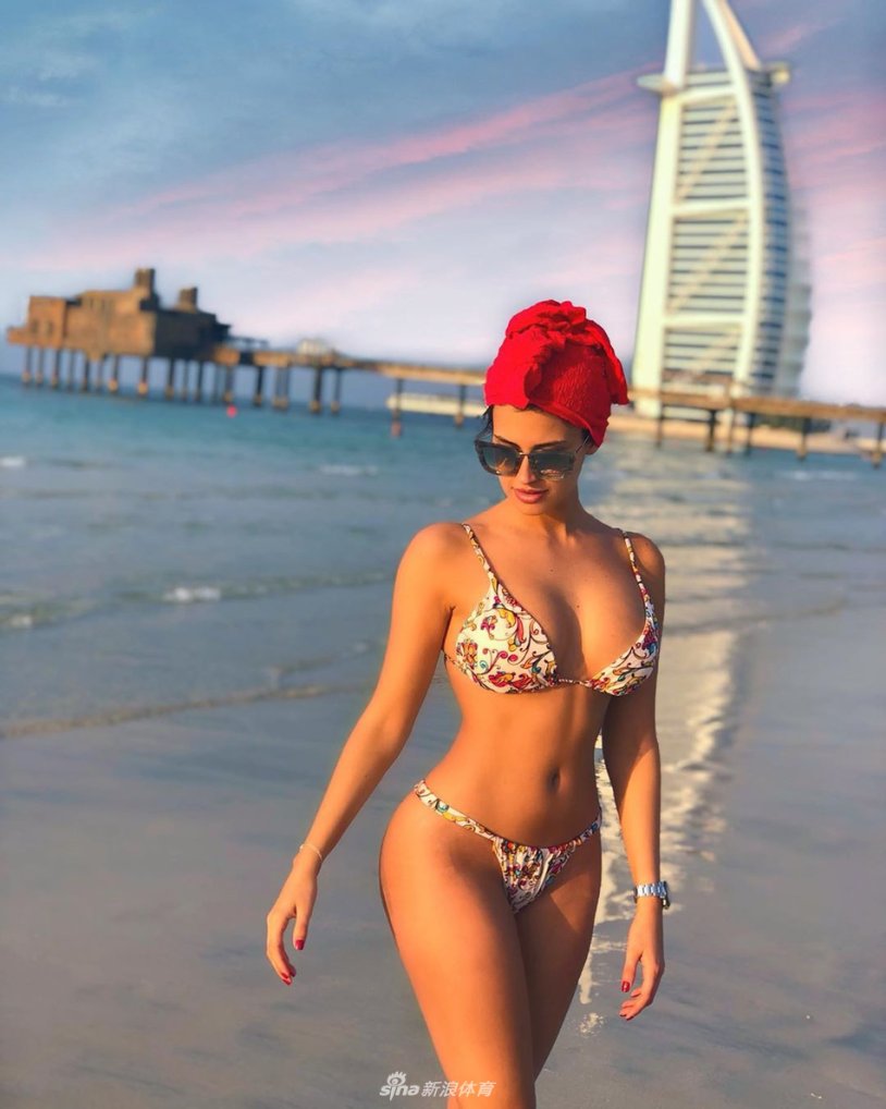 Eleanor Incardon in a swimsuit