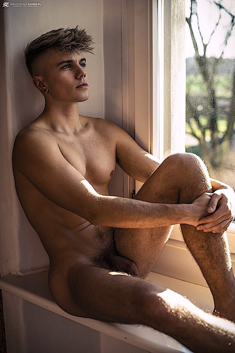 Adam Jakubowski Naked with Enrico Lavigne