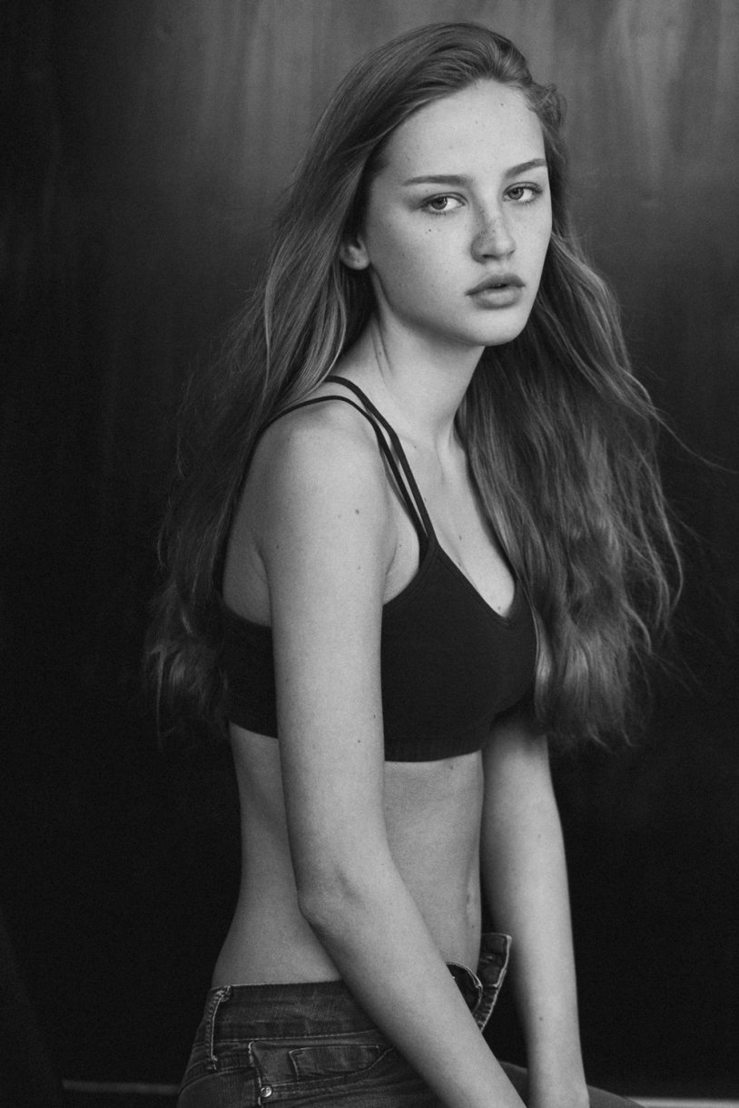 Valery Model Paradise Birds