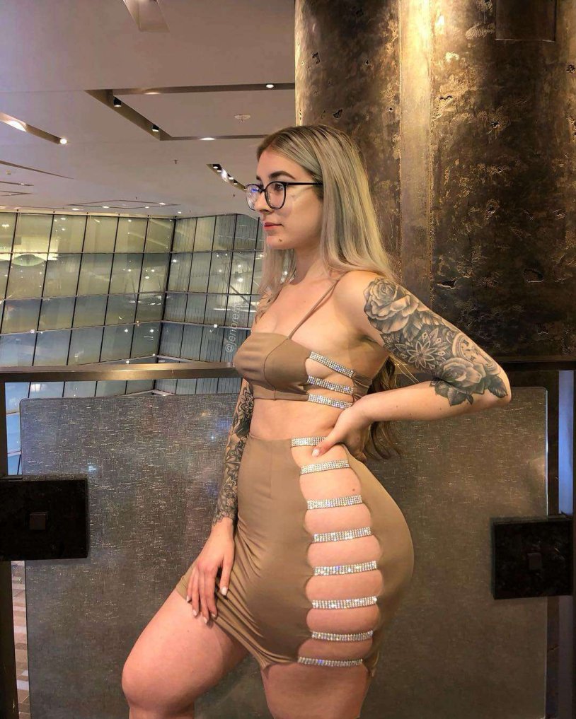 Jen Bretty Black Dildoprivate1.5k Views5: 42 Jen Bretty Black Dildo