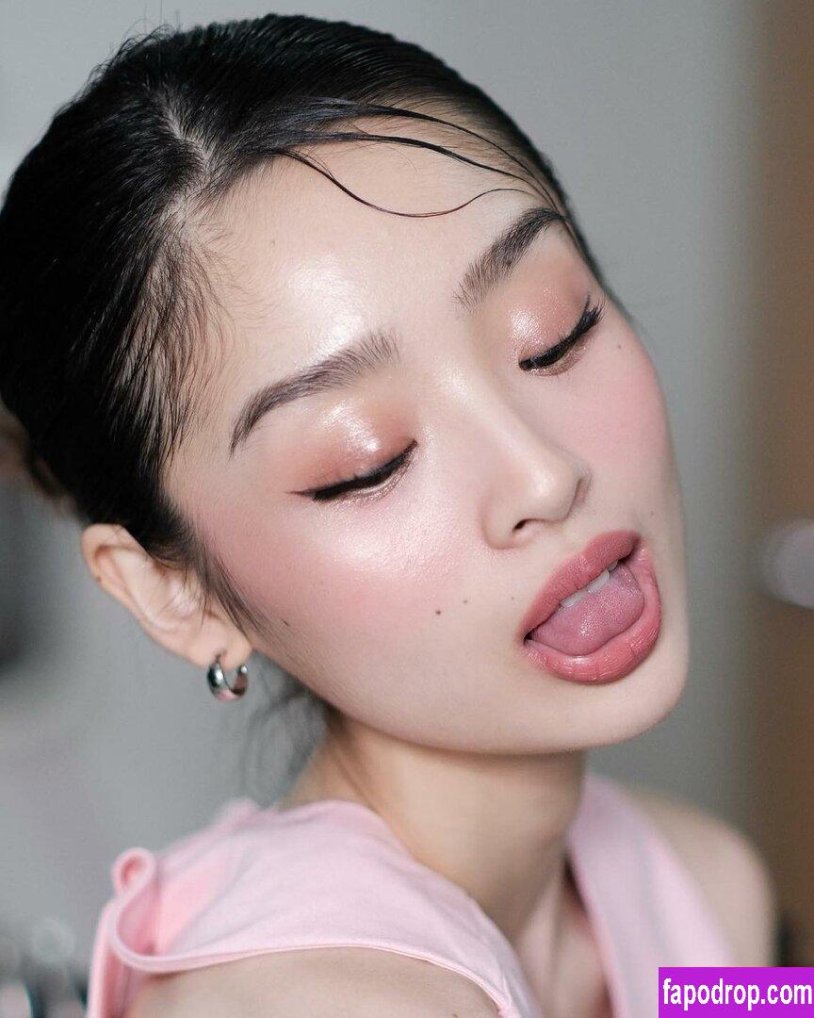 Korean eye makeup