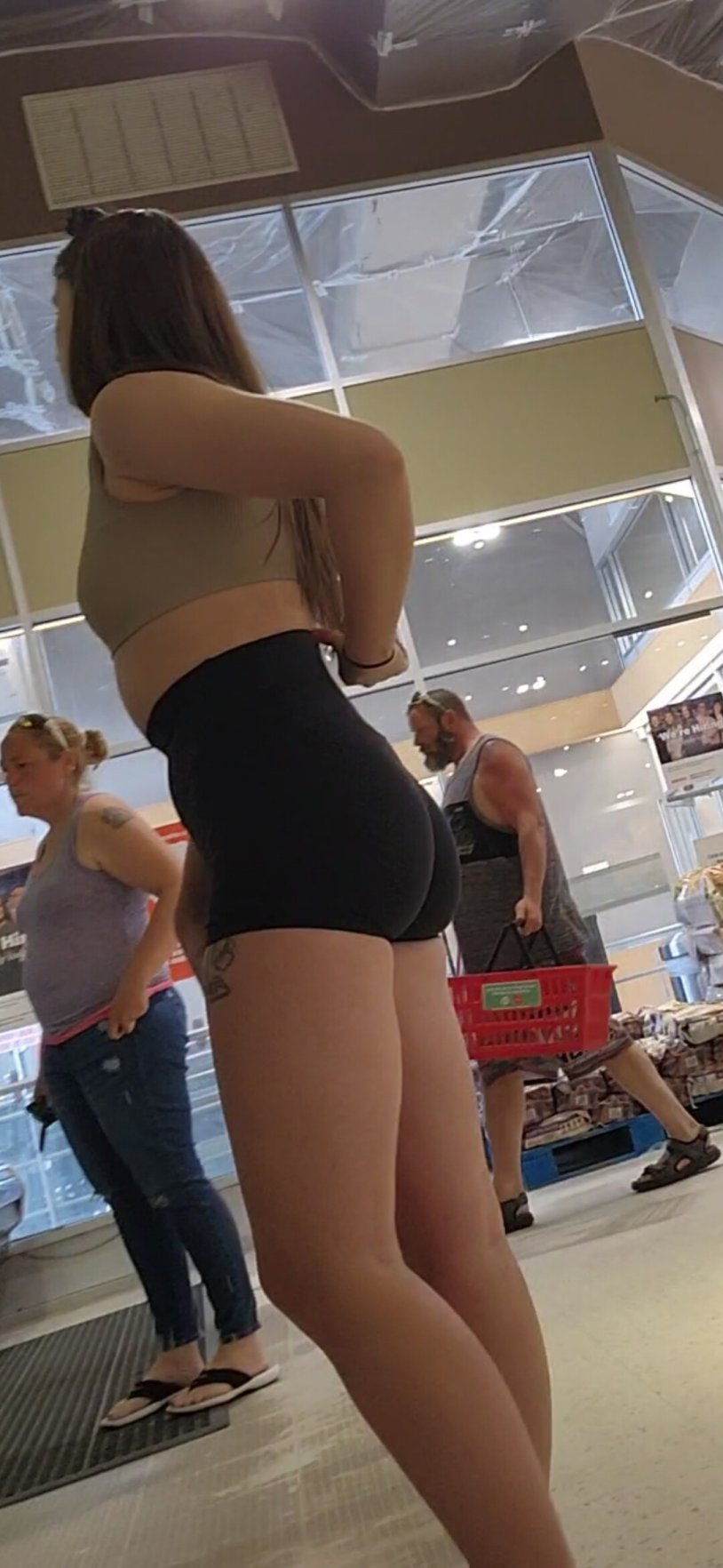 Candid creepshot