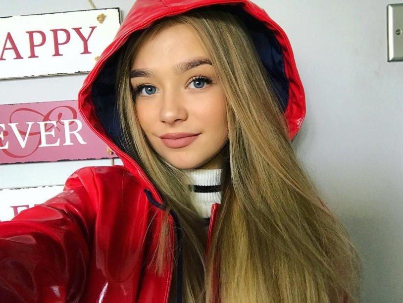 Connie Talbot 2022