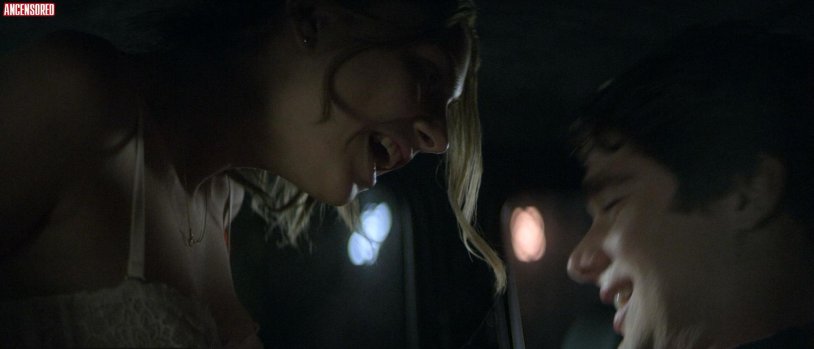 Maddy Phillips hot nude