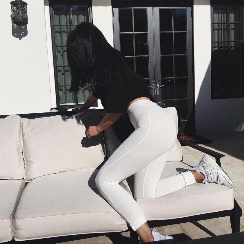 Kylie Jenner 5 Point
