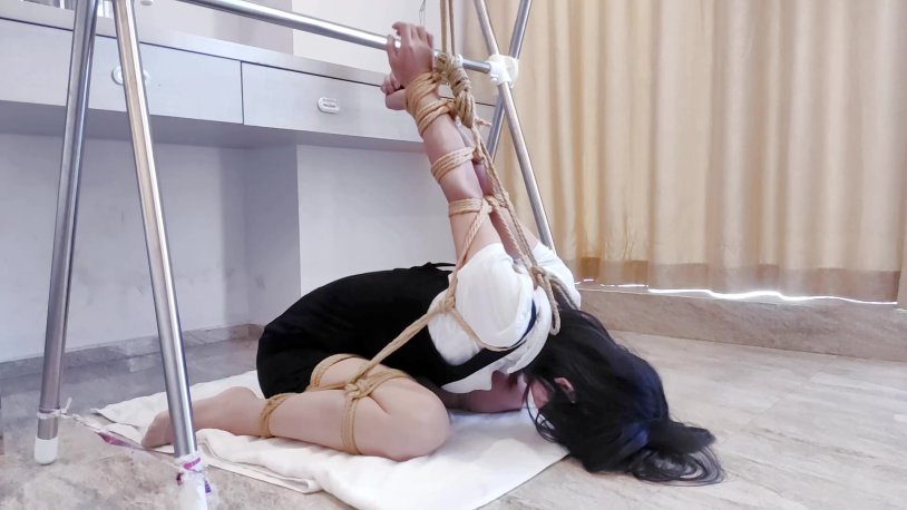 Shibari strapping