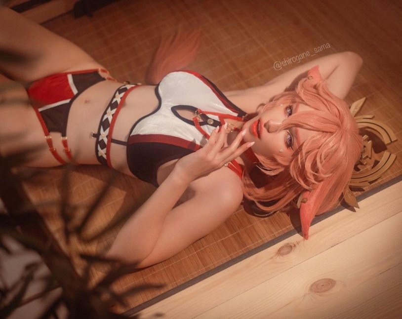 Shirogane cosplay Yae Miko