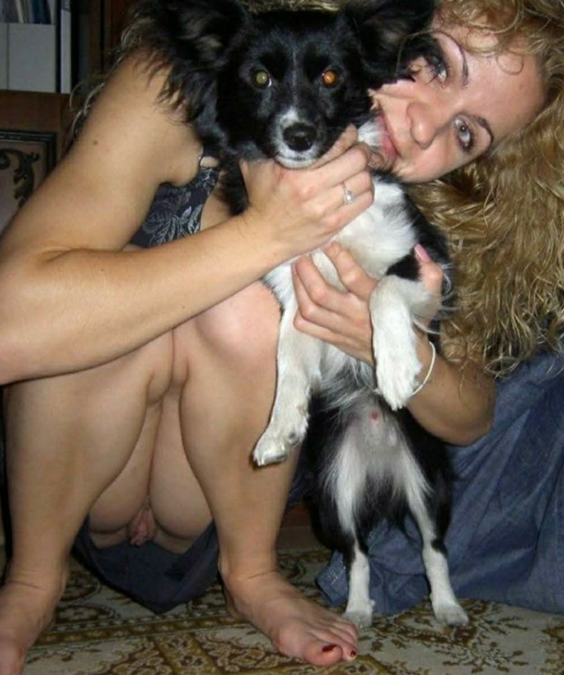 The girl accidentally lit pussy