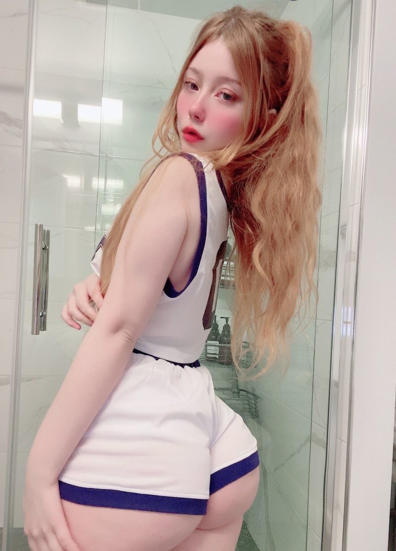 Diovana konigsreuter age