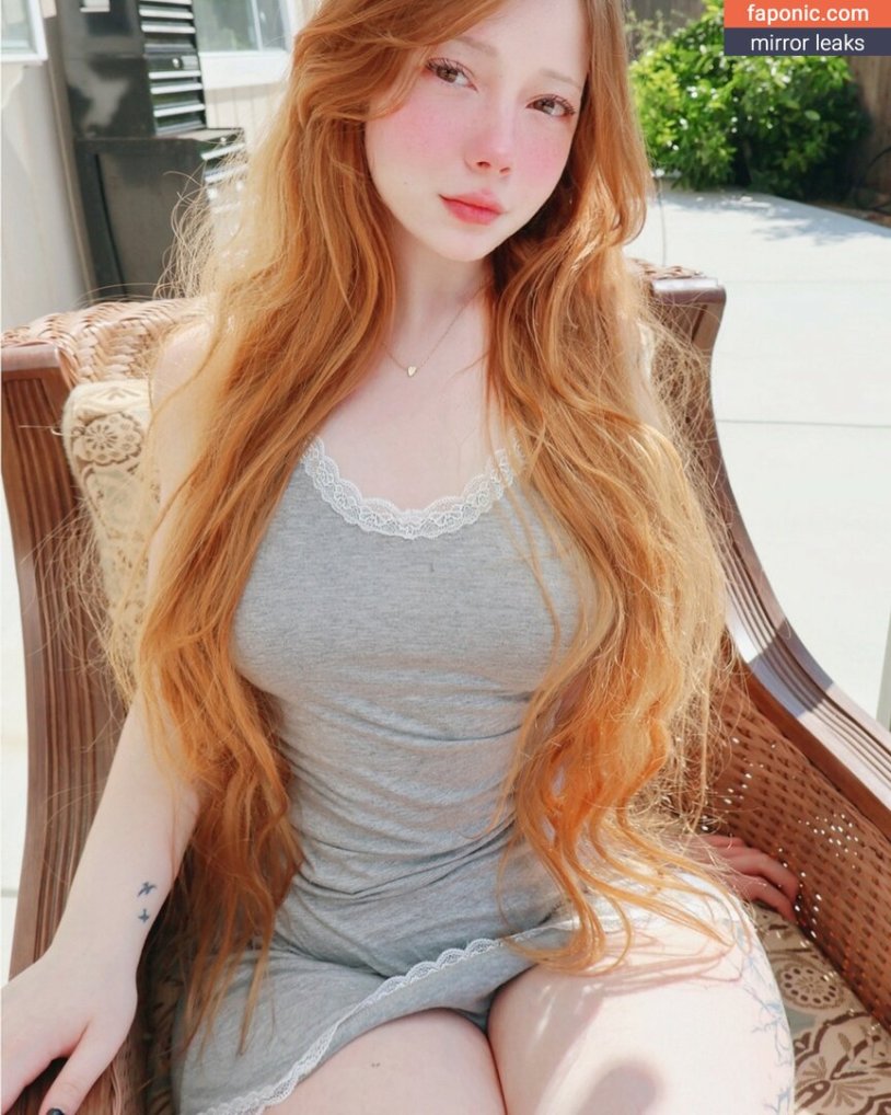 Diiona konigsreuter naked