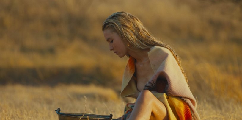 Naked Isabelle Lucas