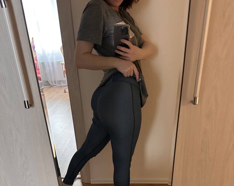 Sports leggings with high waist