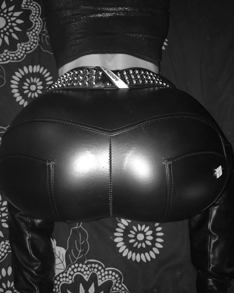 TRUSSED UP in Tight Leather Straps