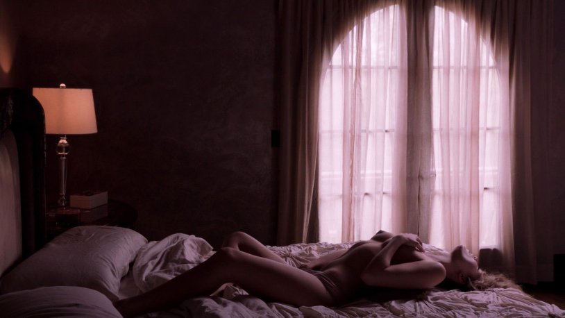 Lily Simmons (Lili Simmons) Lily Simmons Nude