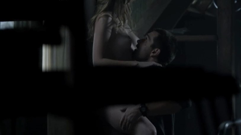 Lily Simmons Banshee