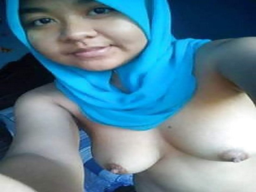 Bugil jilbab