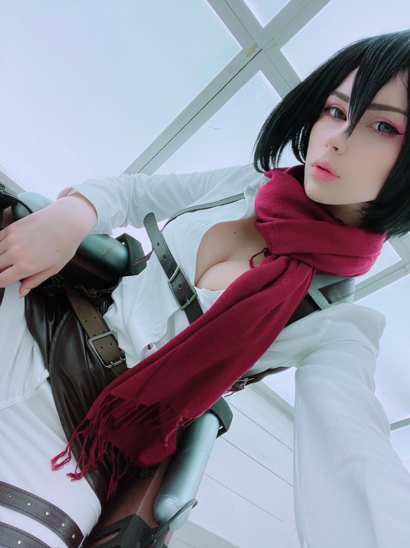 Mikasa Akkerman Cosplay